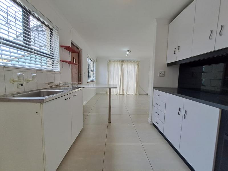 2 Bedroom Property for Sale in Ottery Western Cape